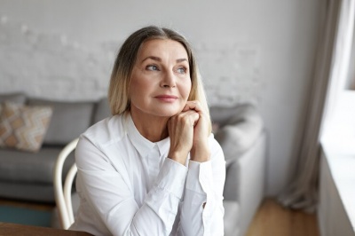 Борьба с признаками менопаузы замедляет старение мозга